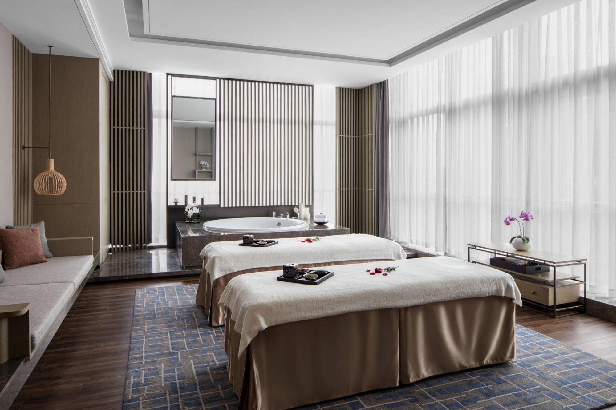 Zhangjiagang Marriott Hotel Exterior photo