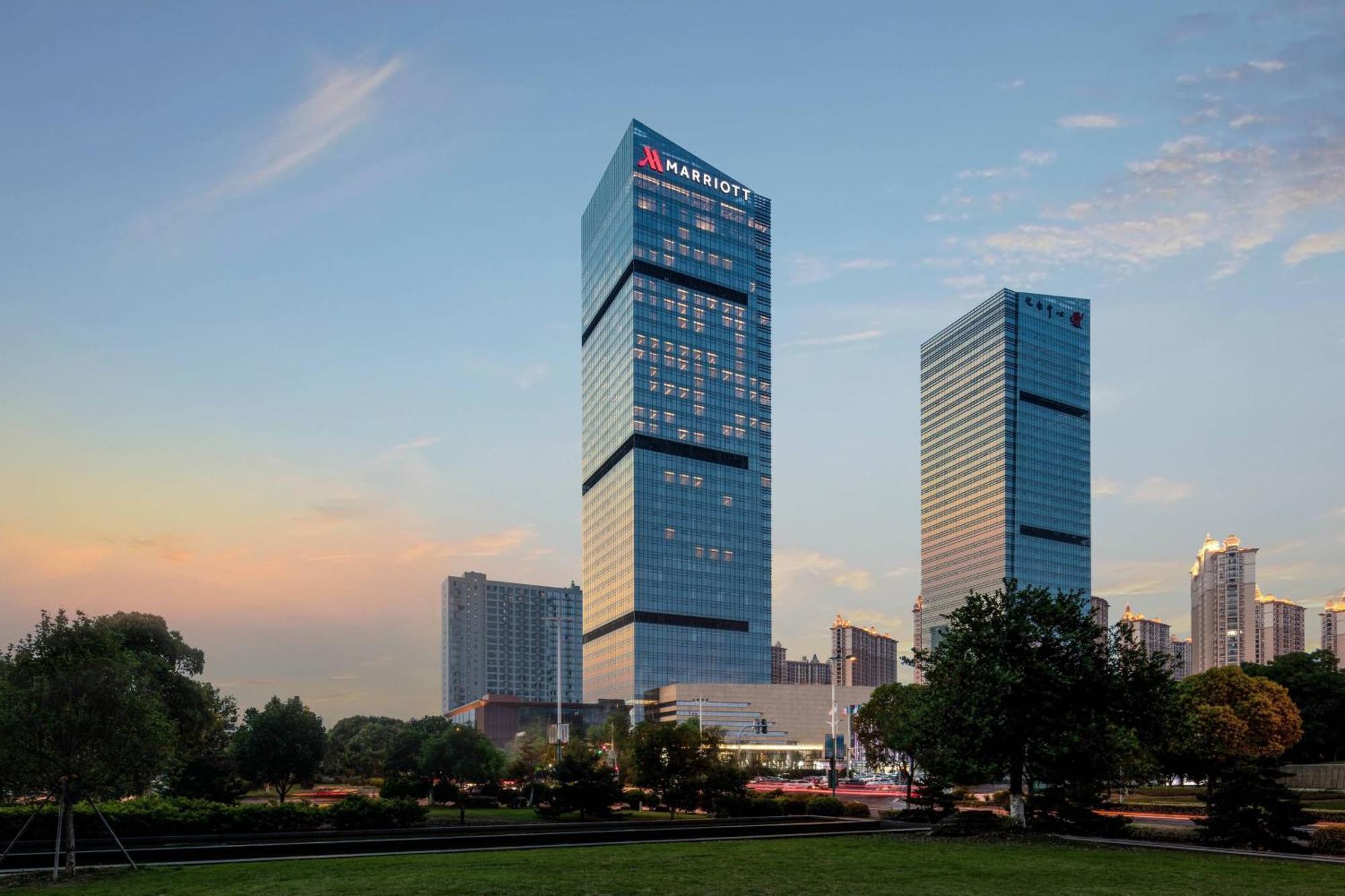Zhangjiagang Marriott Hotel Exterior photo